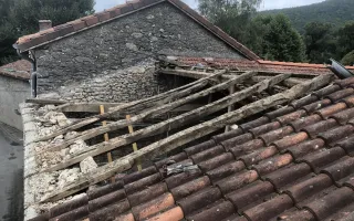 Dépose de l'ancienne charpente