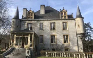 Le château avec sa couverture avant remaniement (versant sud)