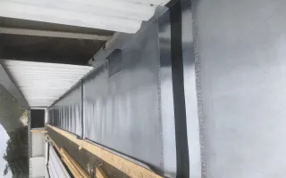 Chéneau de 25 m de long, développé de 1 m